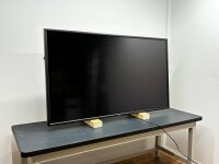 MultiSync E705 70" Full-HD 1080p Large Display Digital Signage Monitor