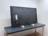 PN-E703 FHD 450cd/m² 70" UV2A LED Display Digital Signage Monitor
