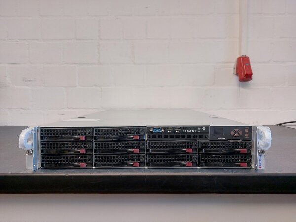 6027R-N3RFT+ CSE-829 2X XEON E5-2650 16GB DDR3 10X LFF RED. PSU