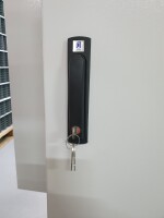 SZE2 19" Serverschrank mit Cosmotec Klimaanlage 2000W 24U lichtgrau